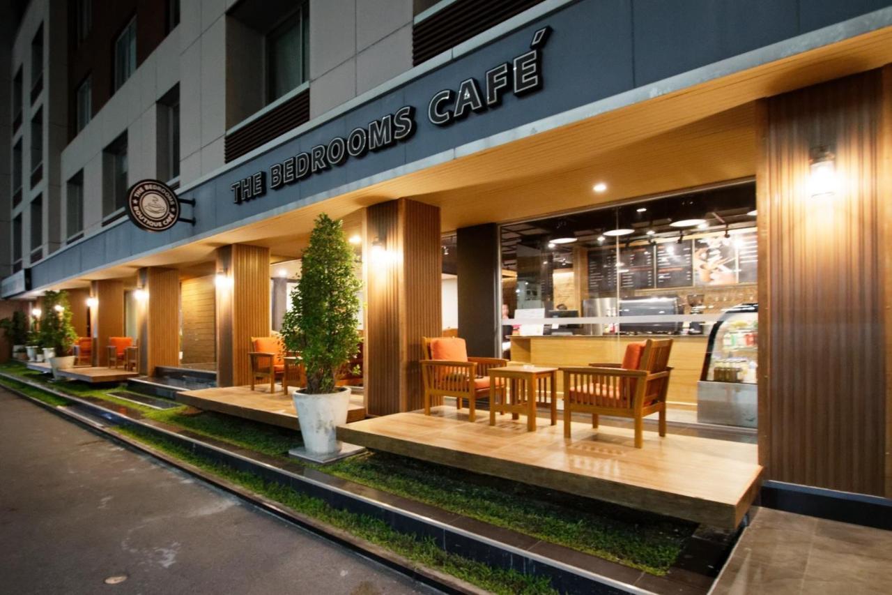 The Bedrooms Boutique Hotel Бангкок Экстерьер фото