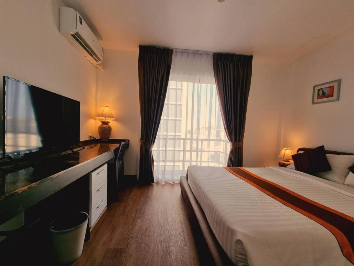 The Bedrooms Boutique Hotel Бангкок Экстерьер фото