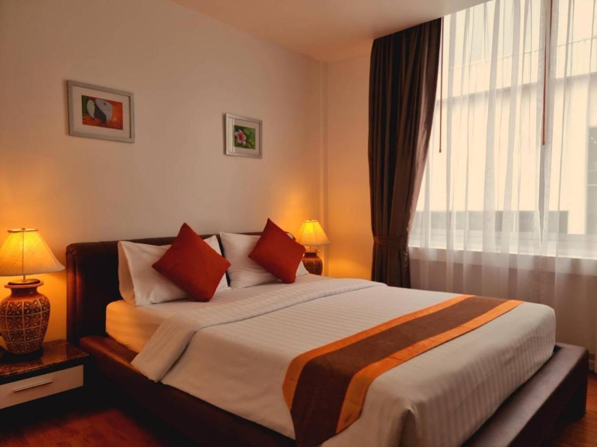 The Bedrooms Boutique Hotel Бангкок Экстерьер фото