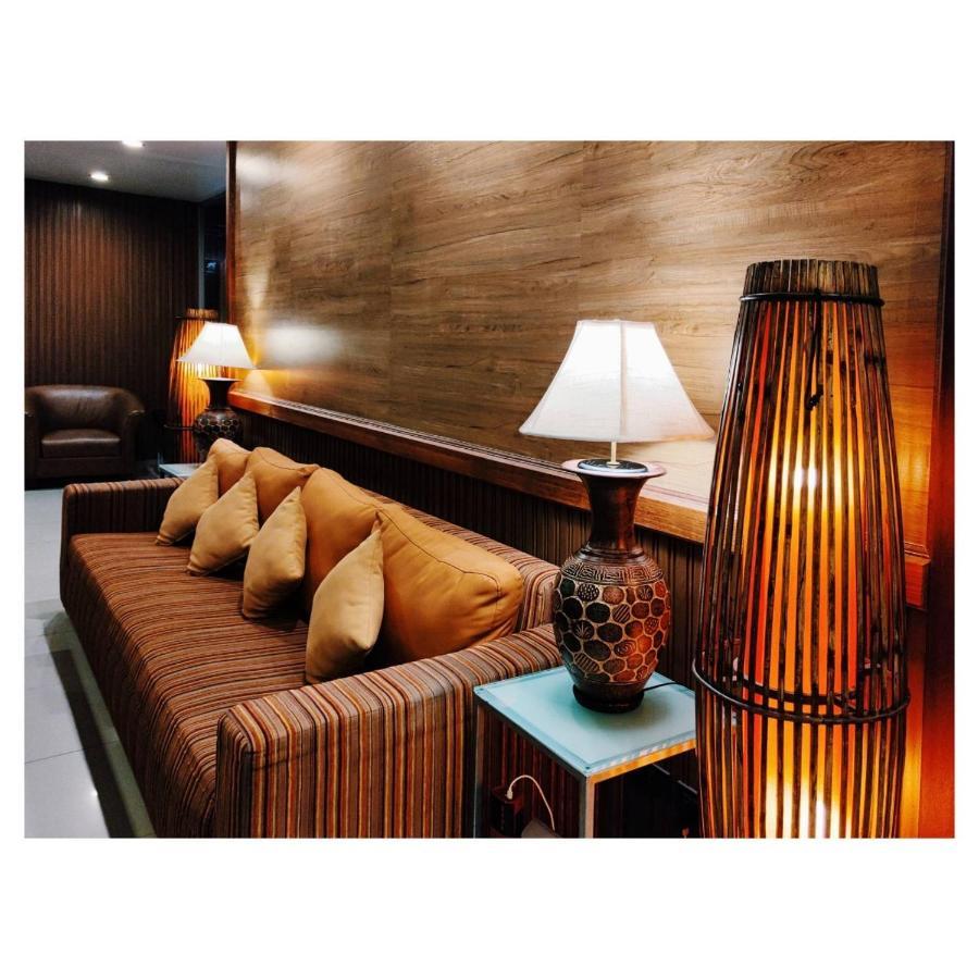 The Bedrooms Boutique Hotel Бангкок Экстерьер фото