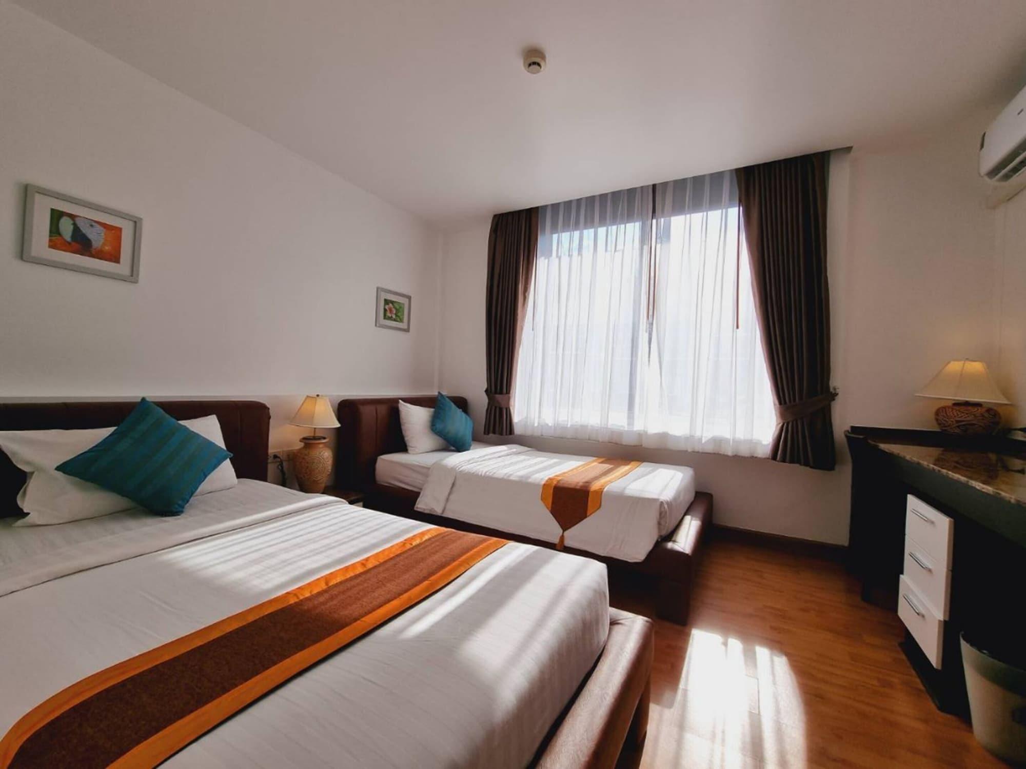 The Bedrooms Boutique Hotel Бангкок Экстерьер фото