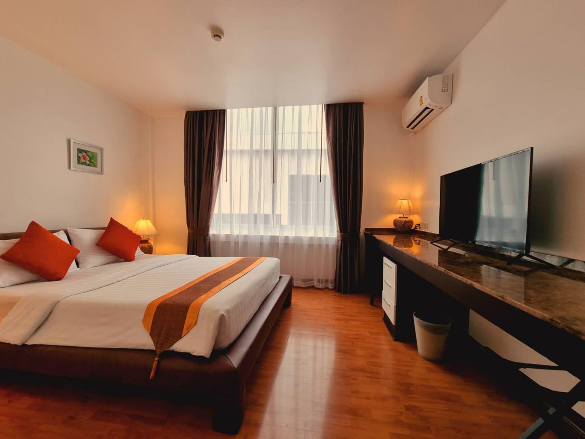 The Bedrooms Boutique Hotel Бангкок Экстерьер фото