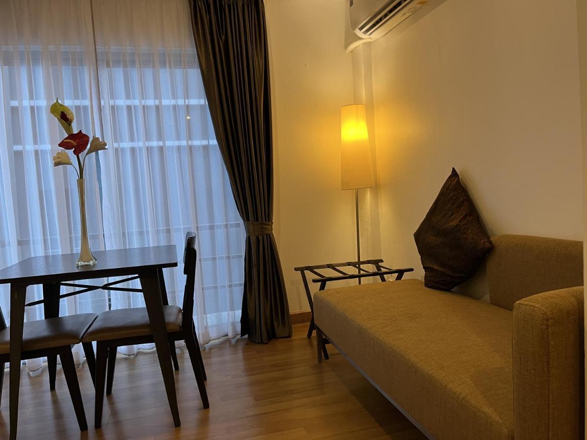 The Bedrooms Boutique Hotel Бангкок Экстерьер фото