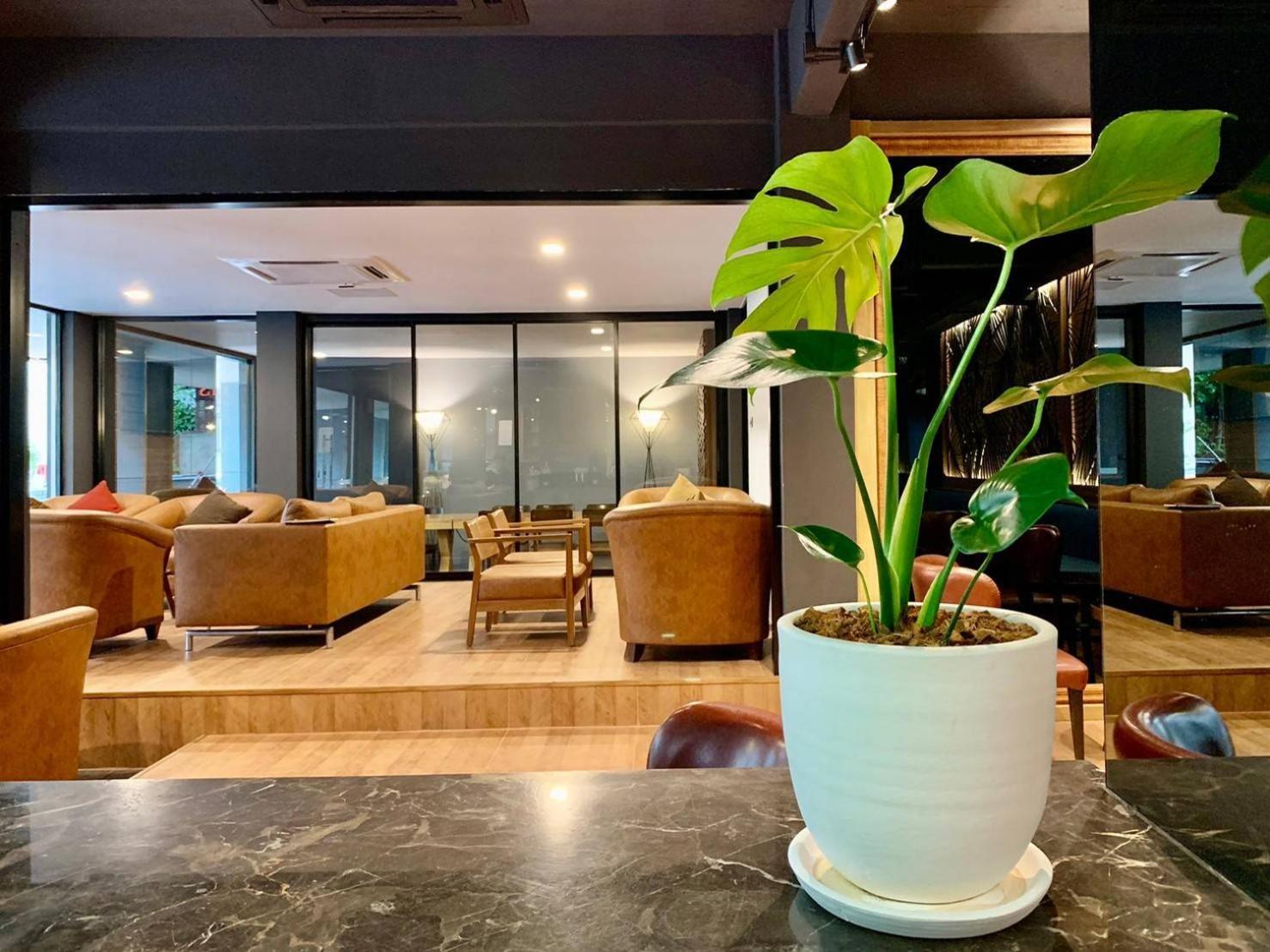 The Bedrooms Boutique Hotel Бангкок Экстерьер фото